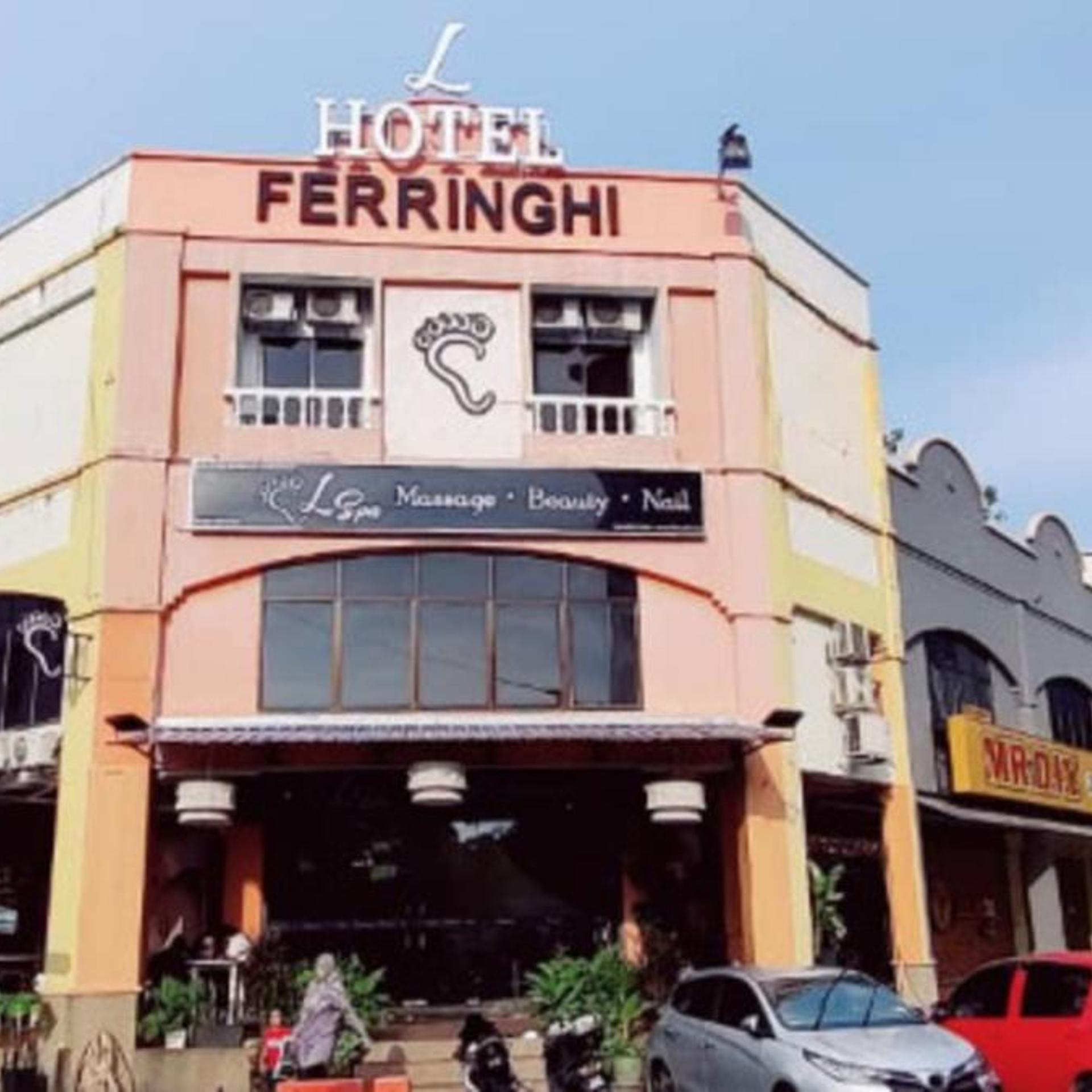 L Ferringhi Hotel 3/26