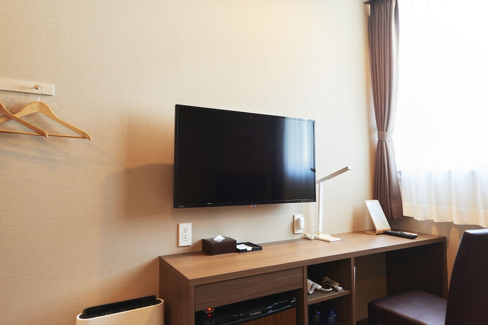 Hotel Kan-raku Honjo-Waseda Ekimae 40/46