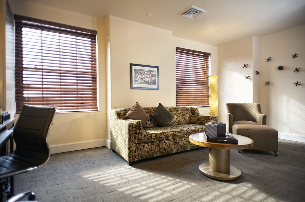 Hotel Andaluz Albuquerque, Curio Collection by Hilton 36/55