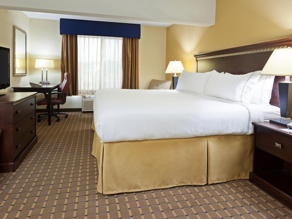 Holiday Inn Express And Suites Allentown West Ex Bw Plus Allentown Inn Suites 16/52