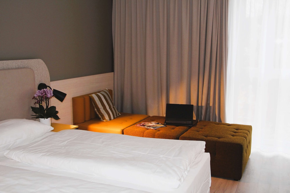 Scotty + Paul Hotel Deggendorf 14/50