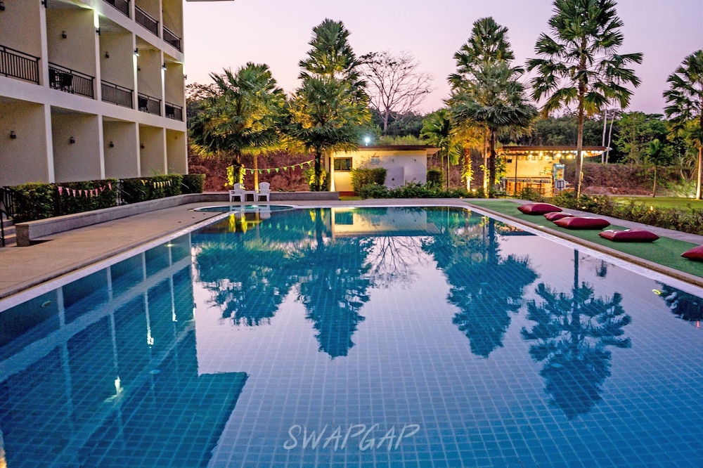 Takhun Mountain View Hotel 9/66