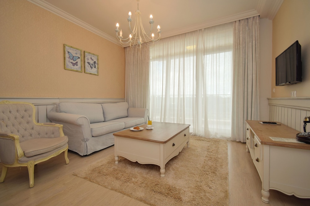 Therma palace 43/66