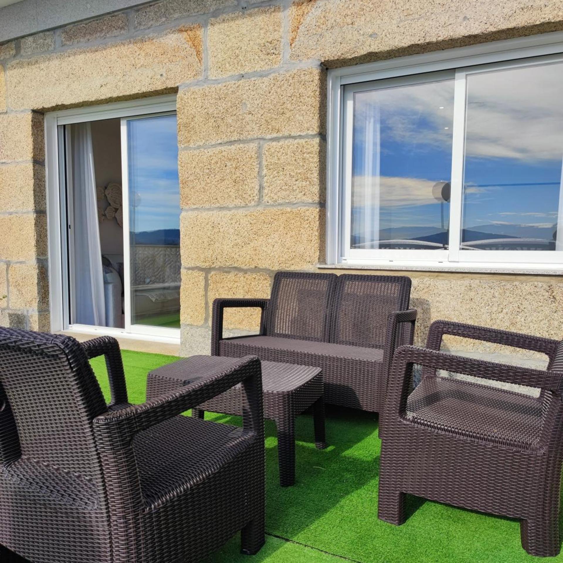 APARTAMENTOS LA TOJA 21/30