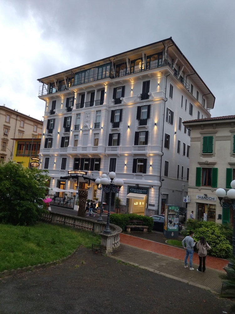 Columbia 5/51