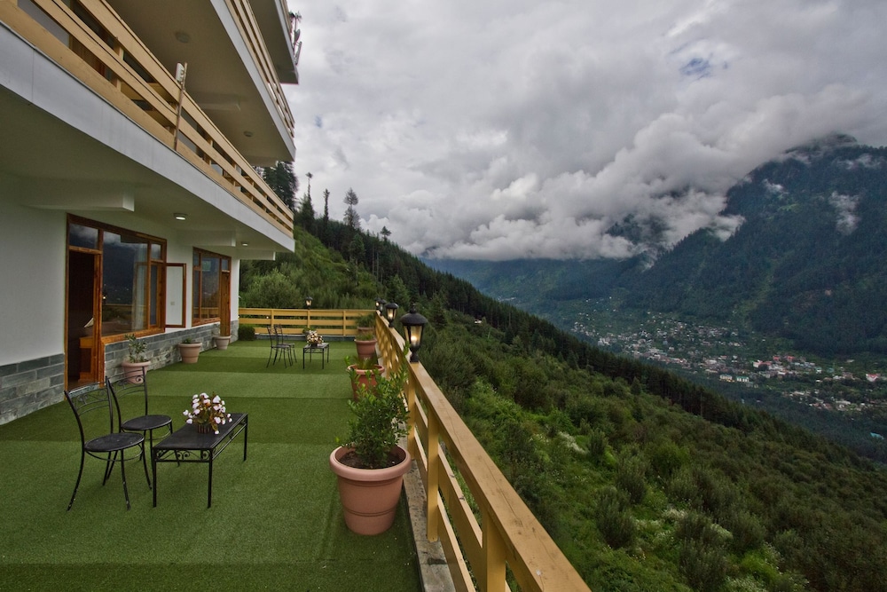 Vivaan The Sunrise Resort 30/36