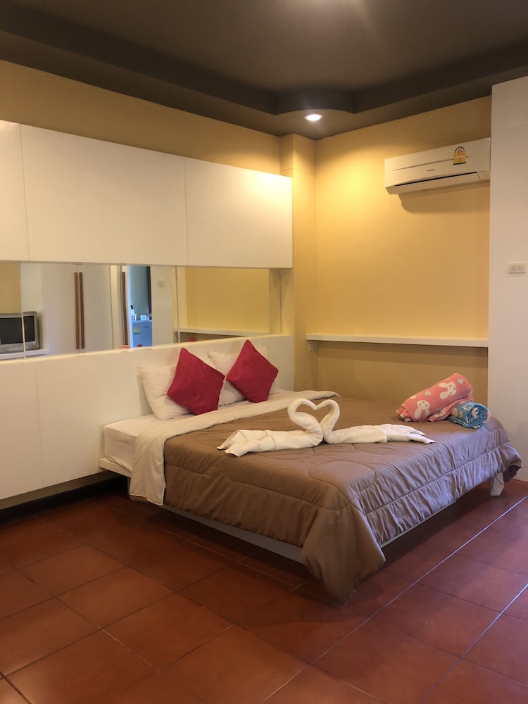 Huaymuang Apartment 12/54
