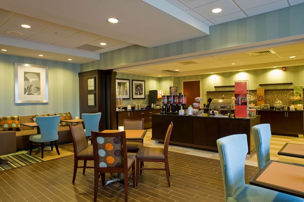Hampton Inn Anderson/ Alliance Business Park 39/45