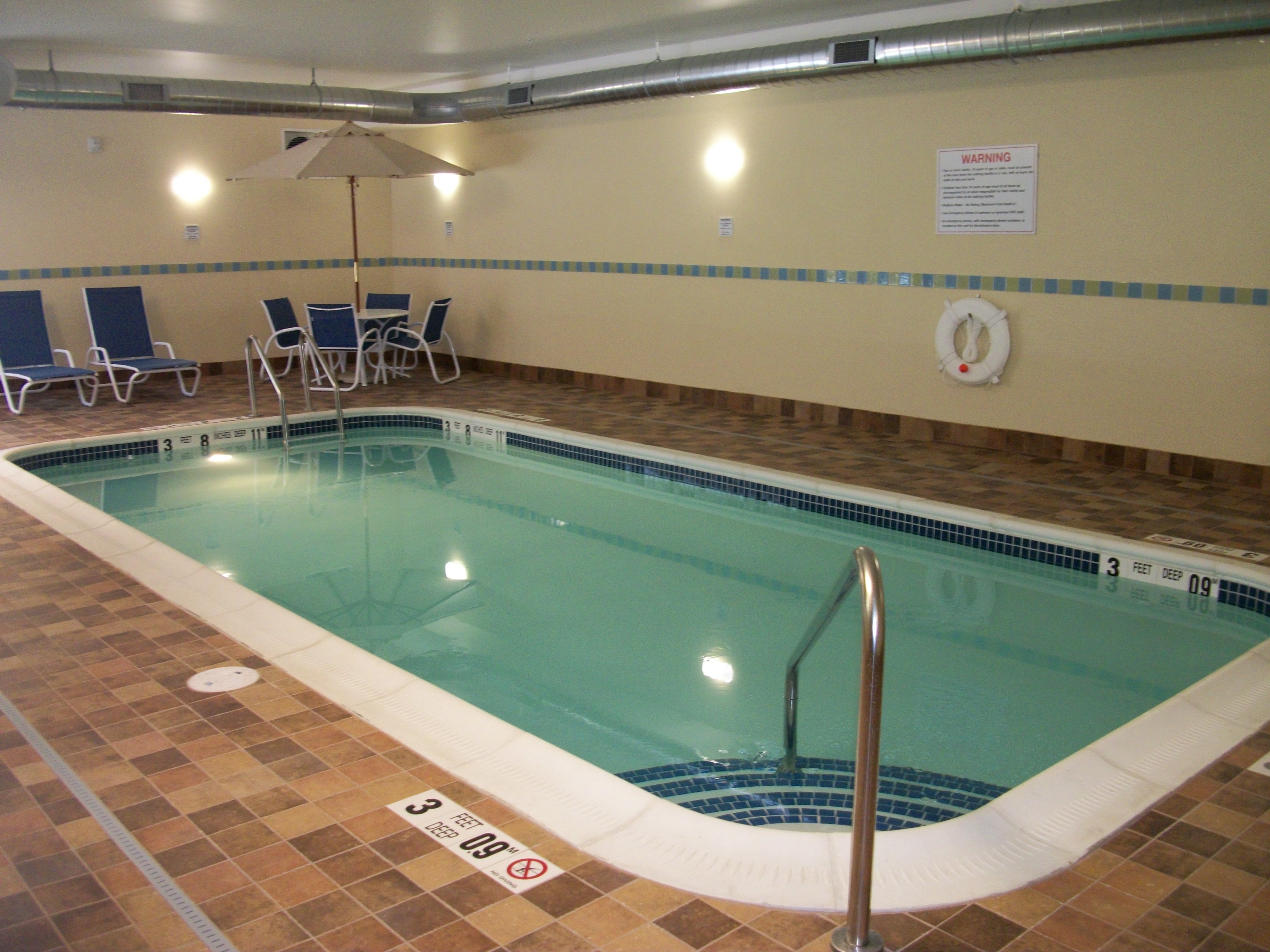 Holiday Inn Express Cortland 21/32