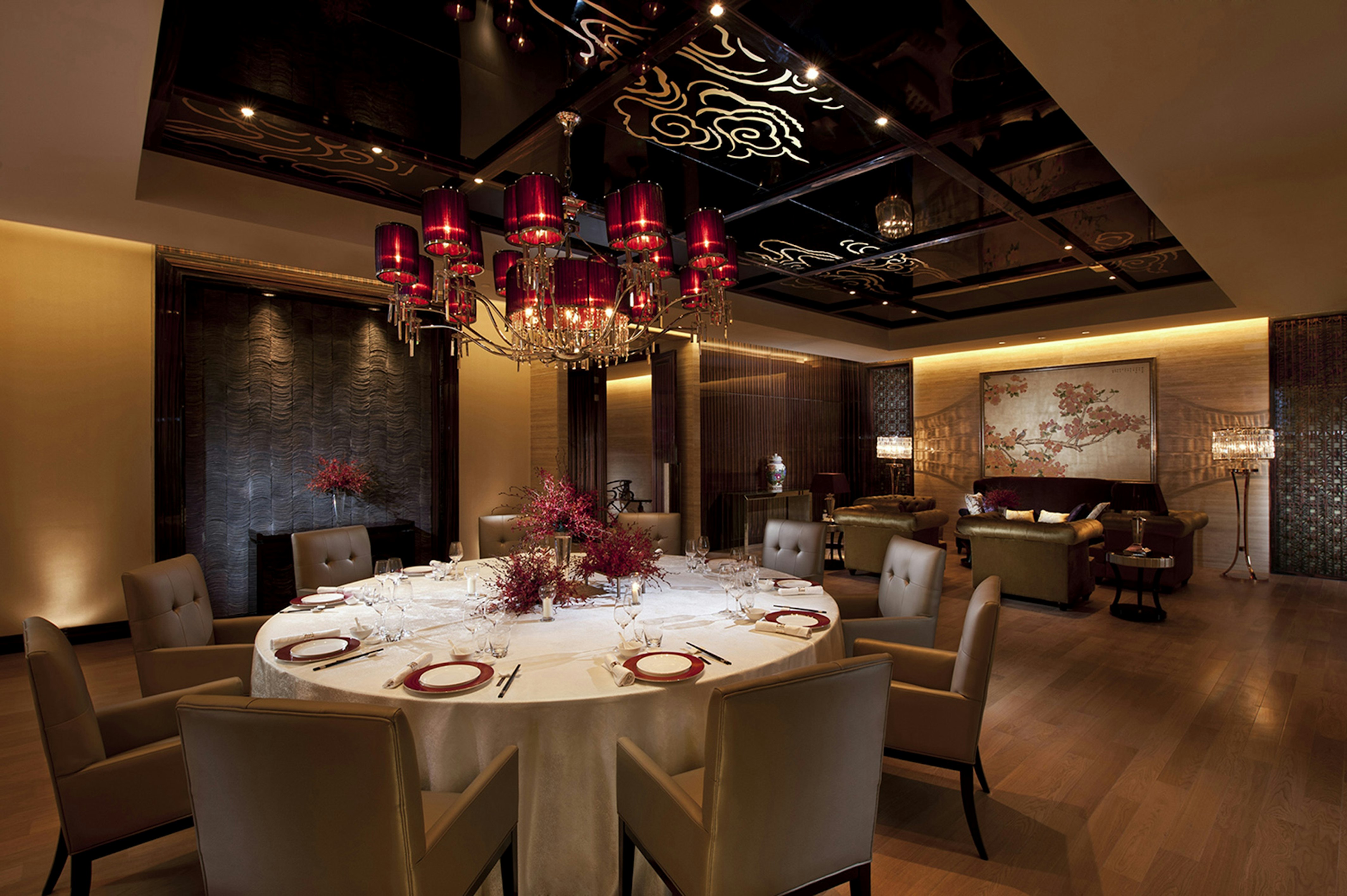 Hilton Nanjing 75/98
