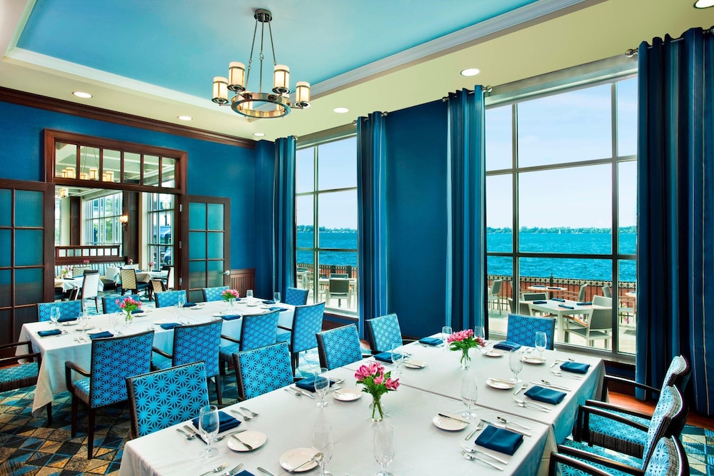 Sheraton Erie Bayfront Hotel 40/43