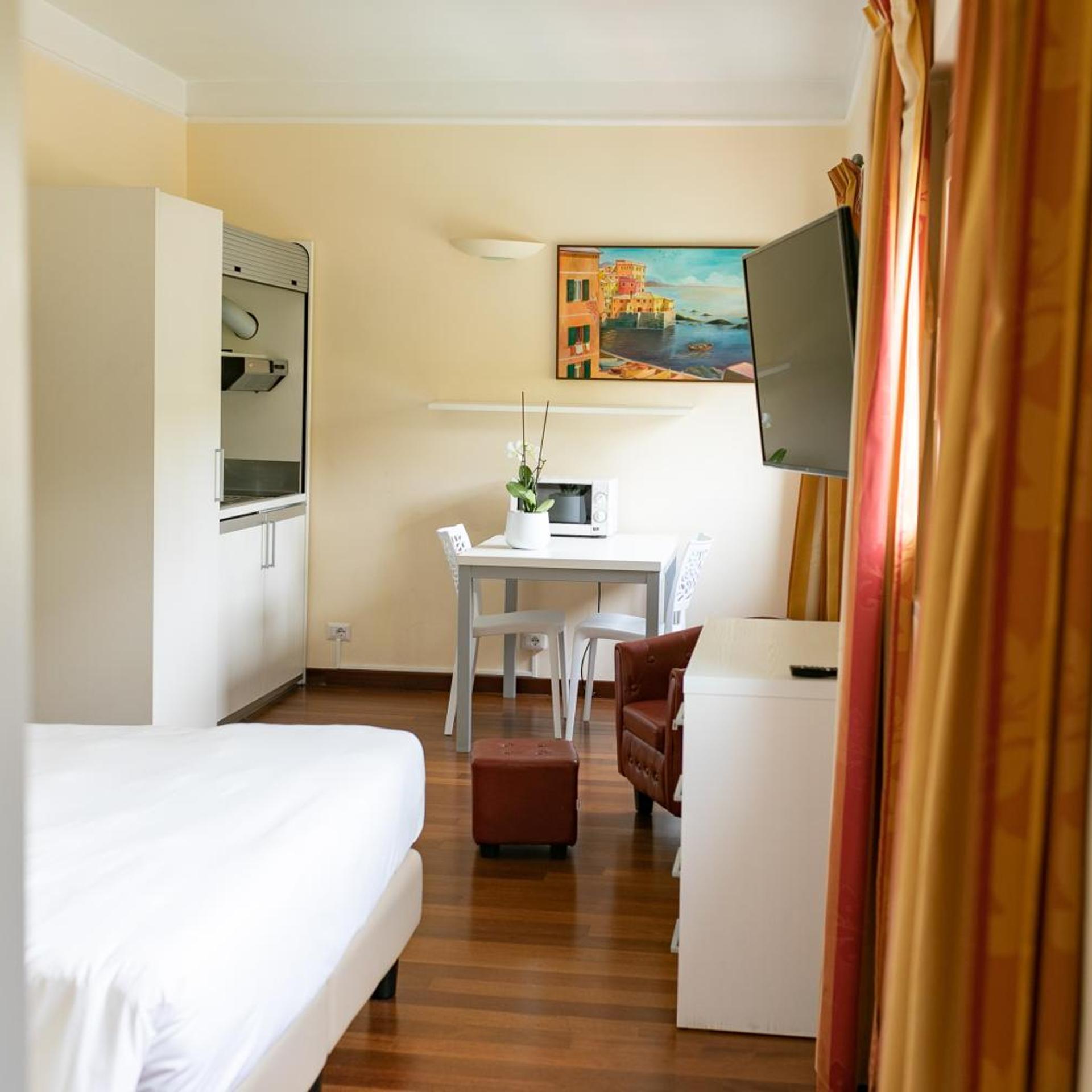 Rex Hotel Residence 13/50