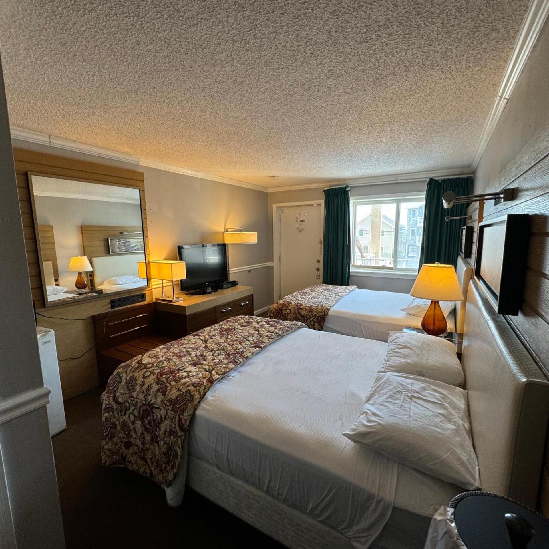 Bay Breeze Motel 5/28
