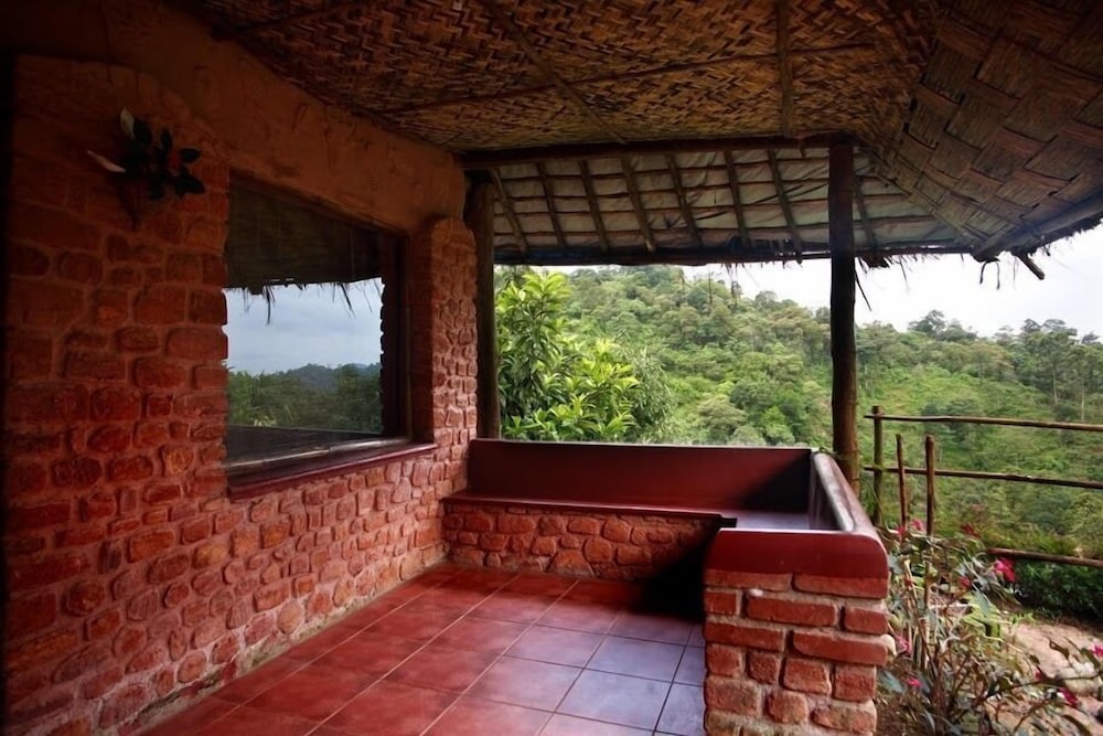Wild Elephant Eco Friendly Resort 7/32