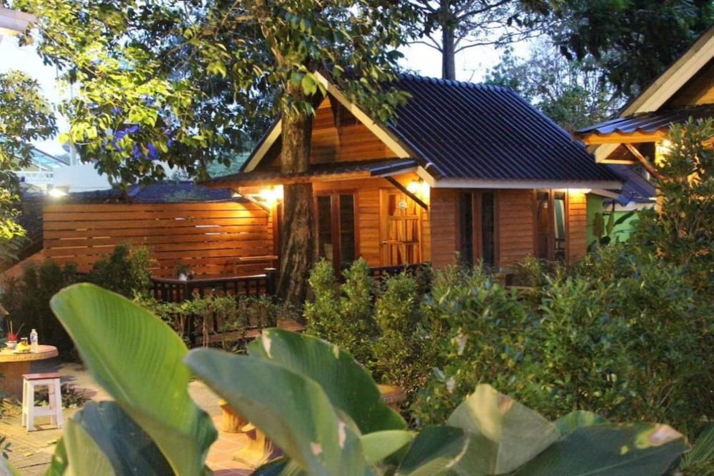 Poohbar Resort & Lotusdive 67/72