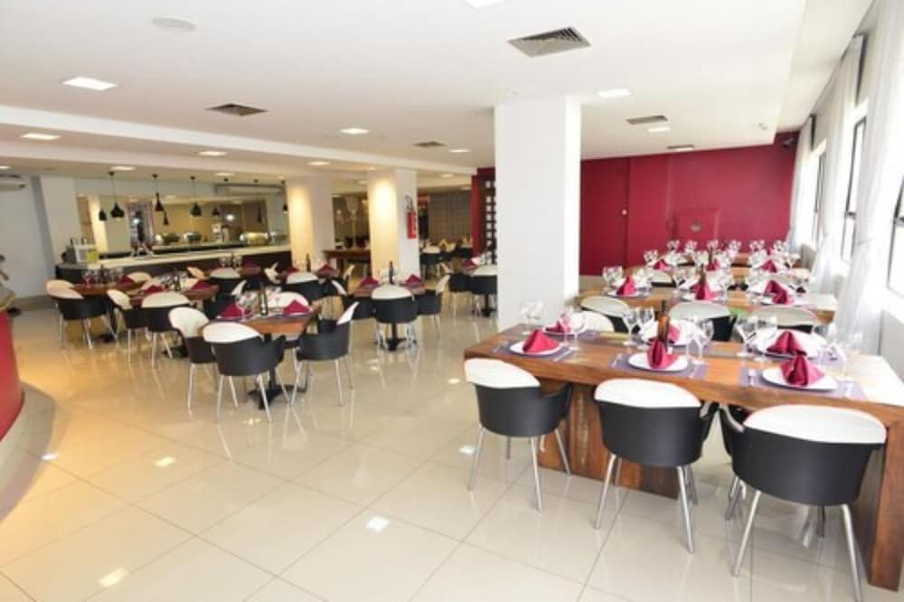 PANORAMA TOWER HOTEL 38/54