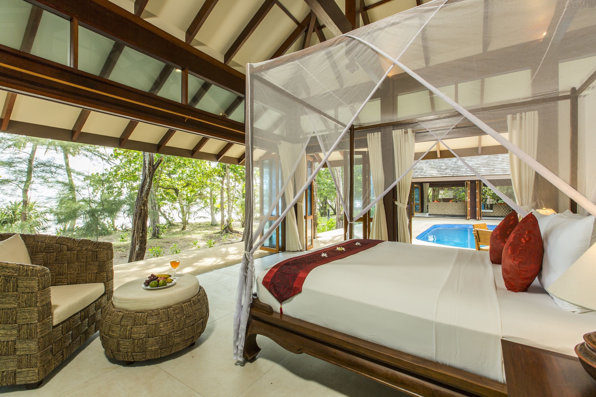 2 BEDROOMS, LUXURY, VILLA, BEACH FRONT, PRIVATE POOL
