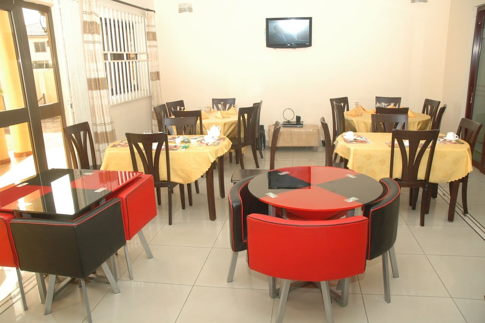 Spintex Inn 24/28