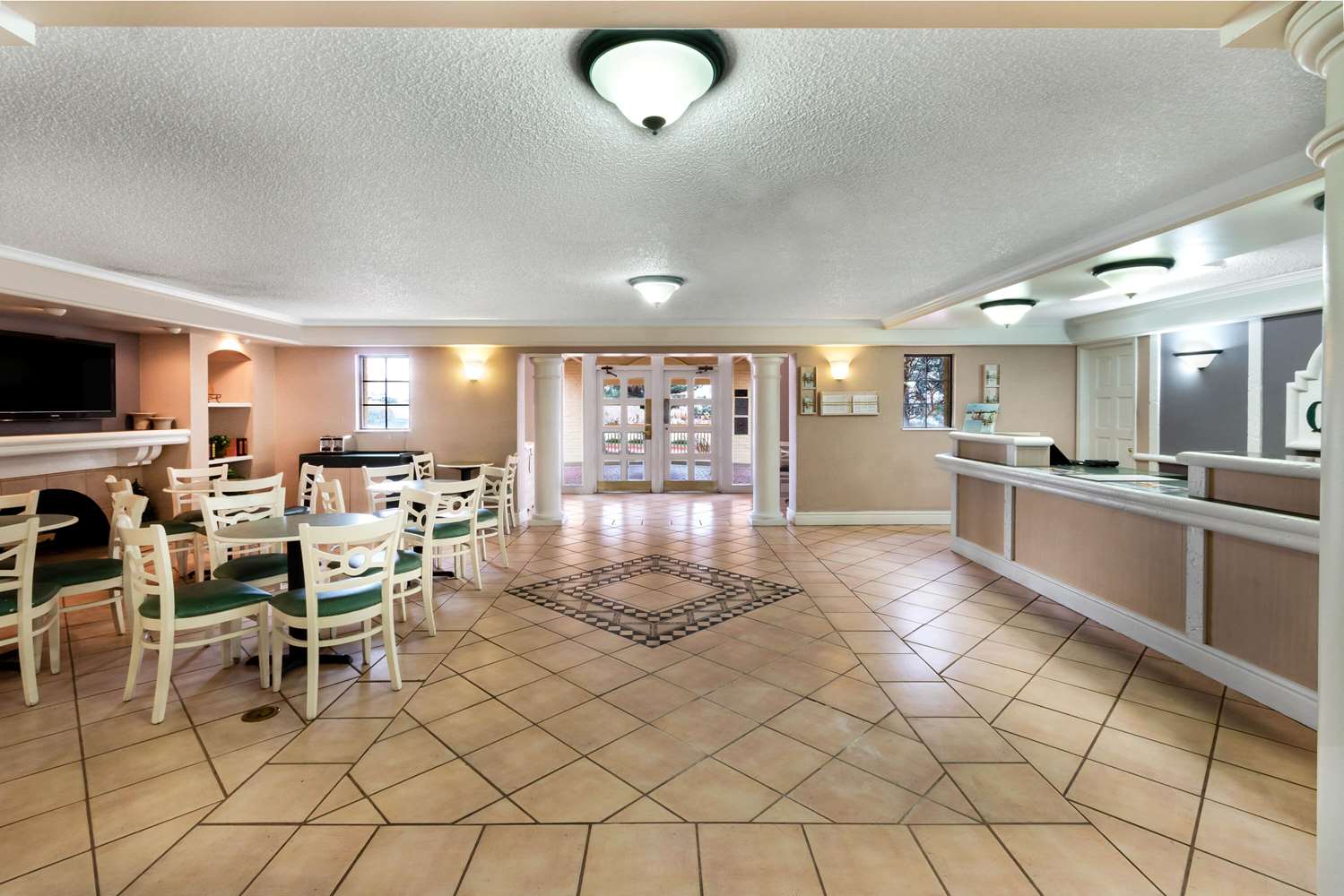 La Quinta Inn by Wyndham Albuquerque Northeast 28/33
