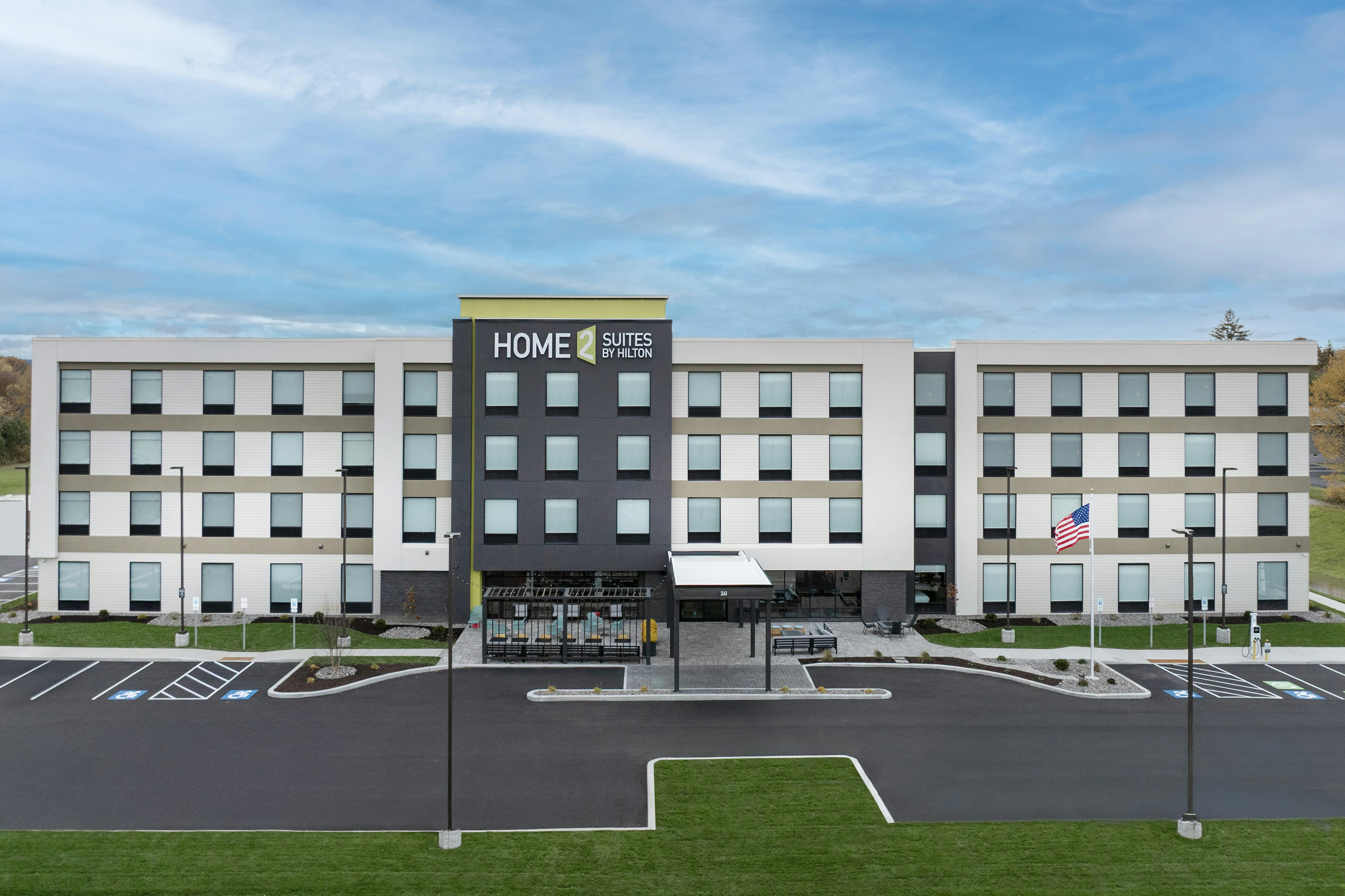 Home2 Suites by Hilton Syracuse Liverpool Airport Area 1/26