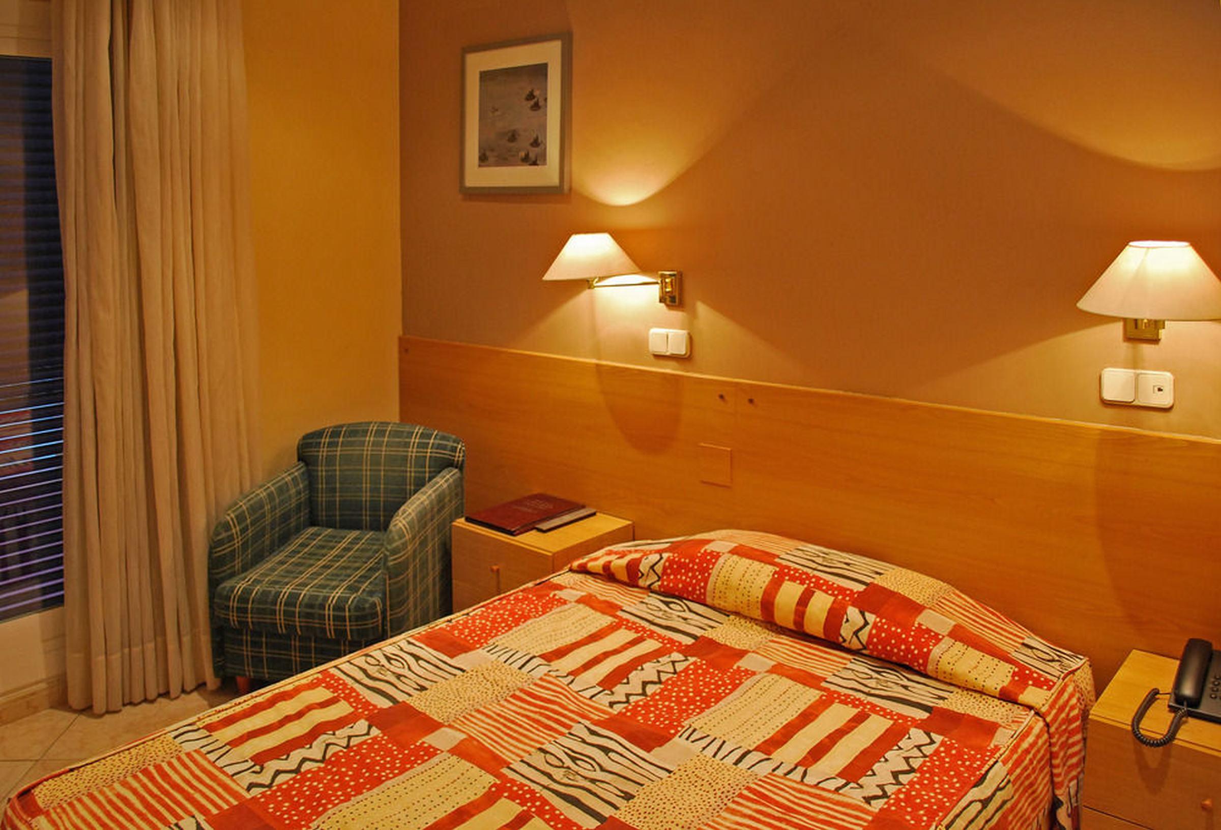 Hotel Piccadilly Sitges 10/19
