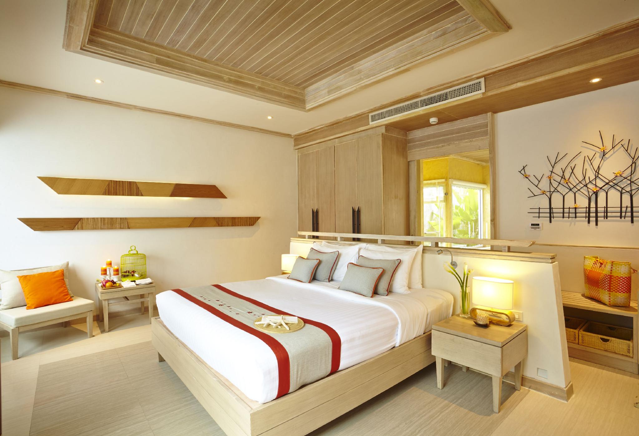 Pool, Suite, Villa, King Bed
