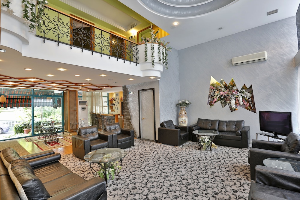 SIDONYA HOTEL 47/66