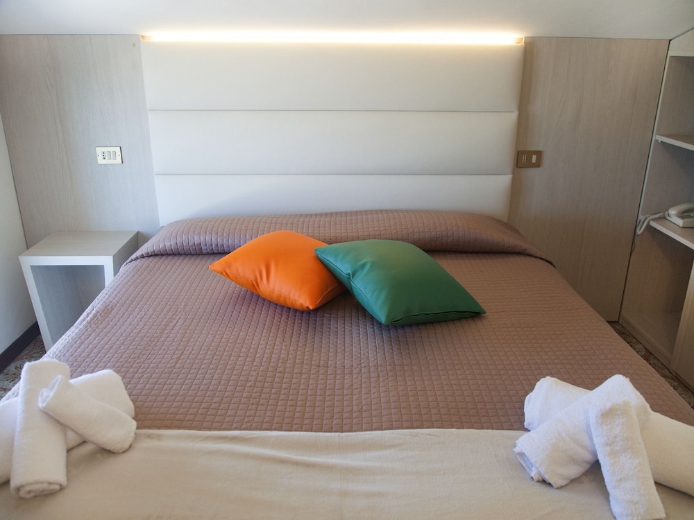 Riviera Mare Beach Life Hotel 27/71