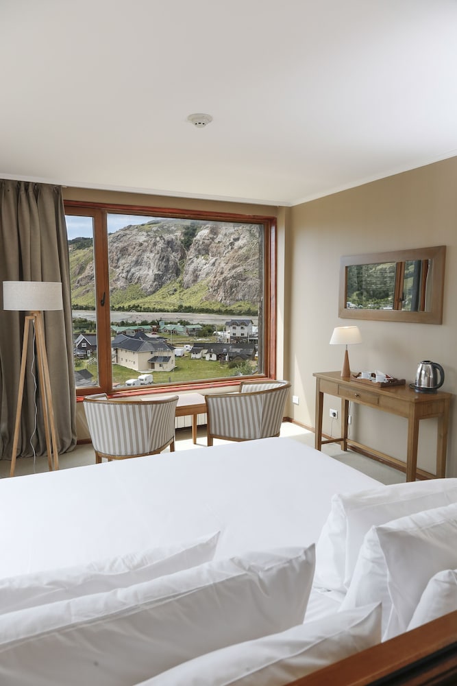 Double Bed, Valley View