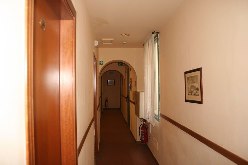 Hotel Monica 19/43