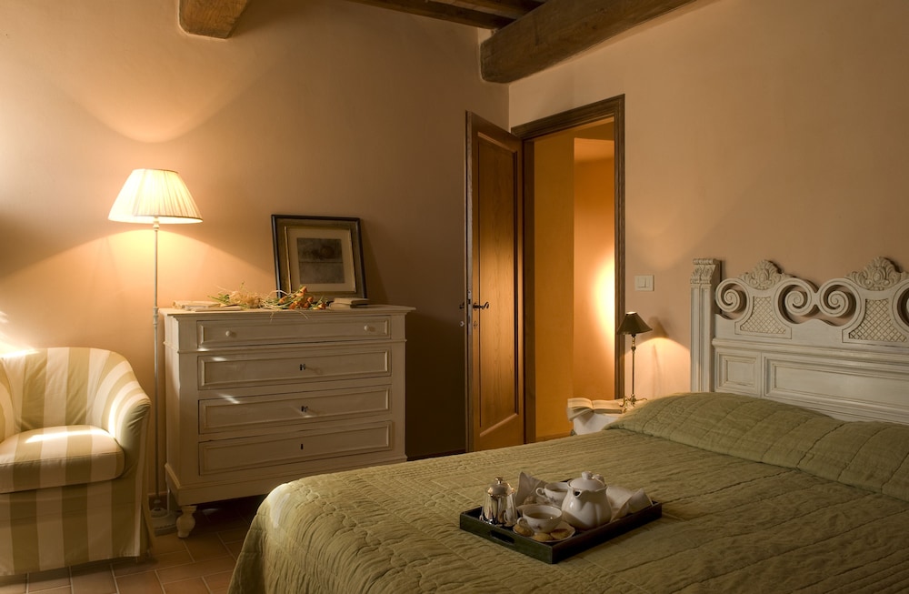Borgo Di Pietrafitta Relais 13/74
