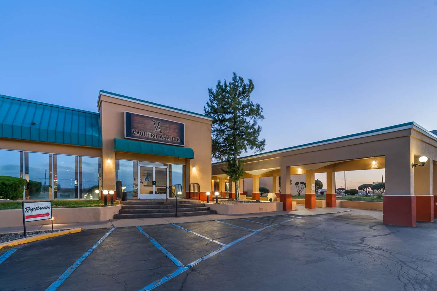 Quality Inn Tucumcari, NM 25/26