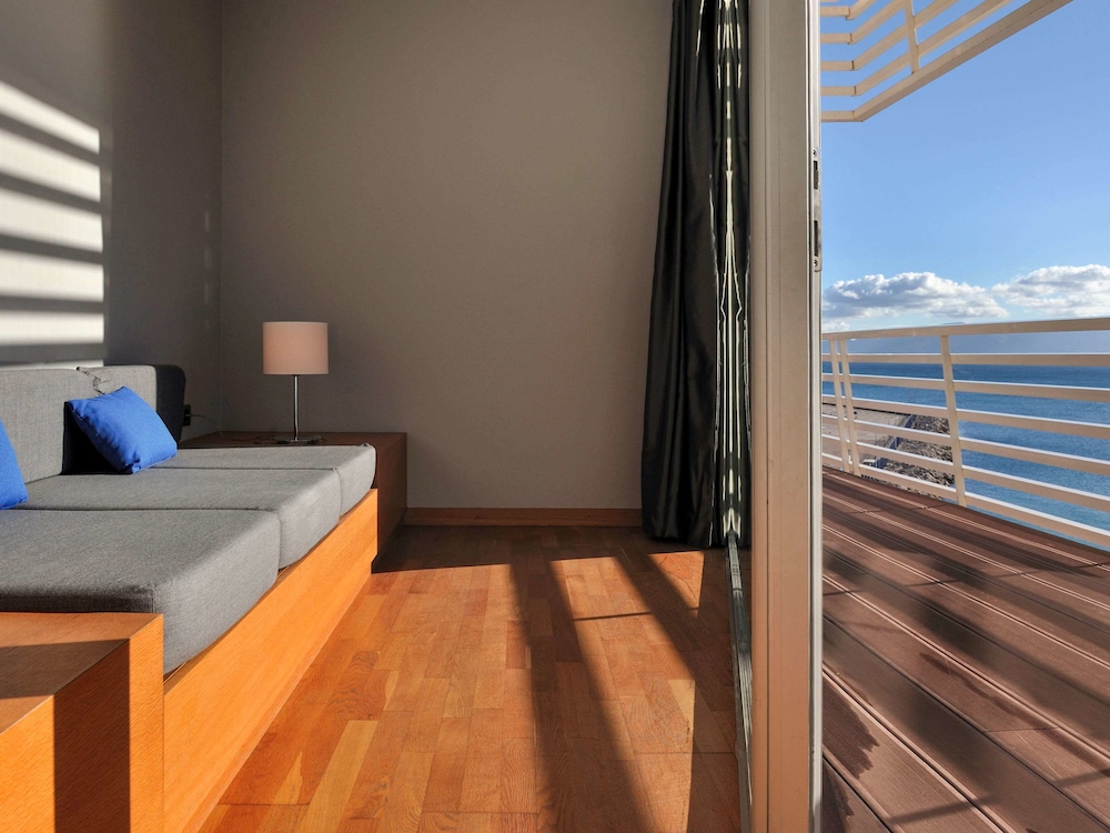 Mercure Quemado Resort 18/80