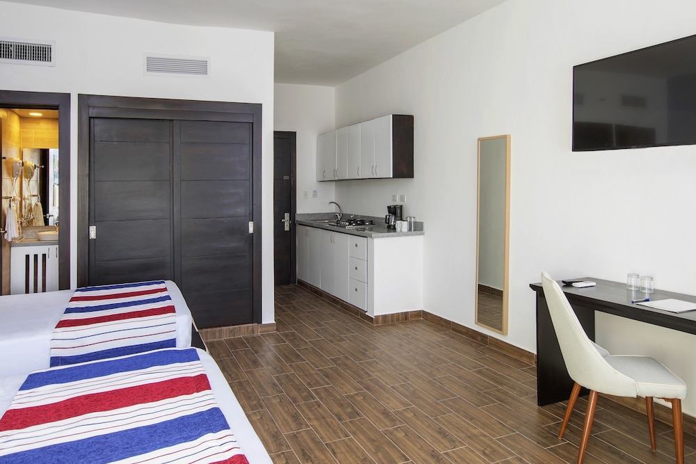 Whalaurban Punta Cana 44/56