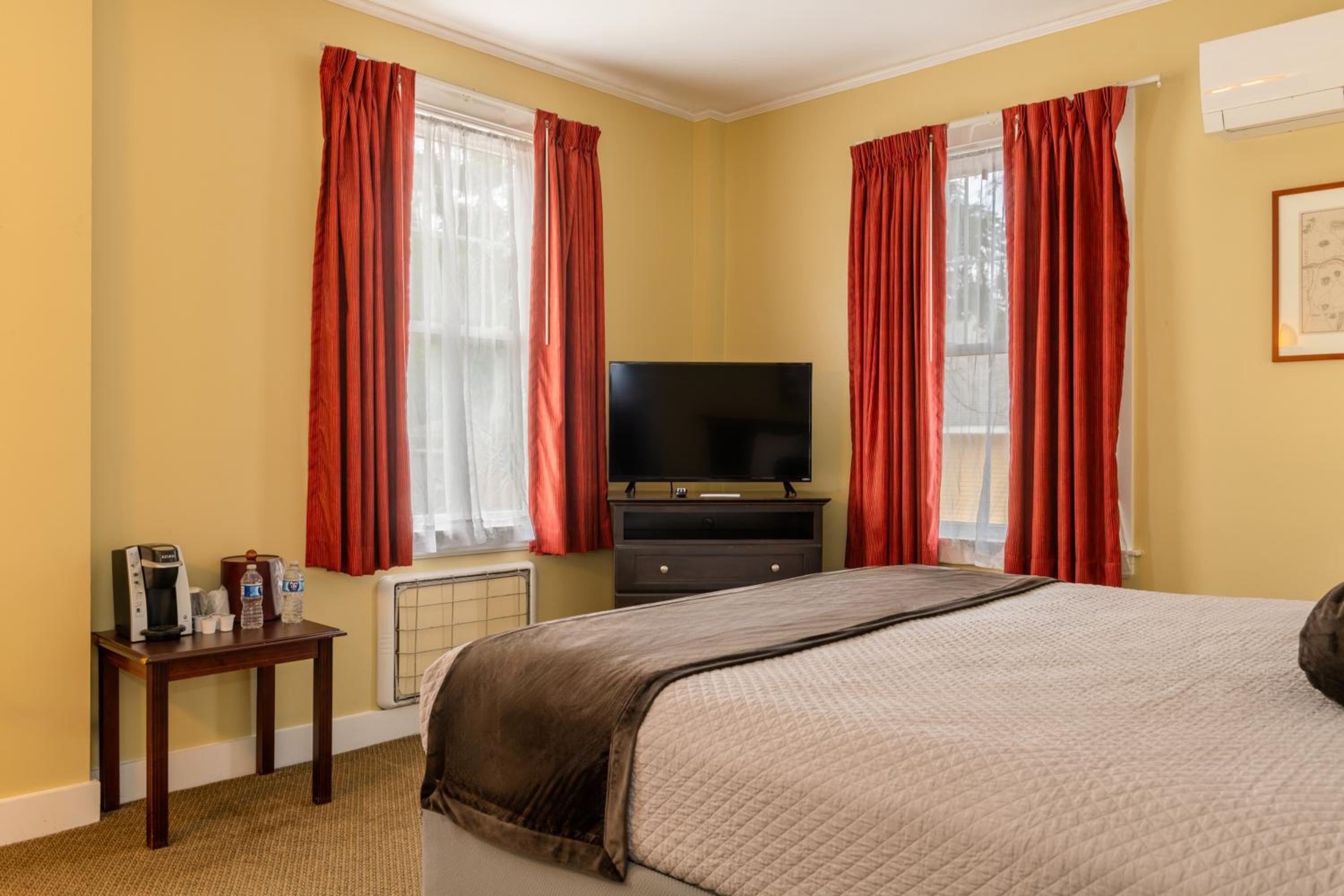 غرفة قياسية، The Bethel Inn Resort 2/9