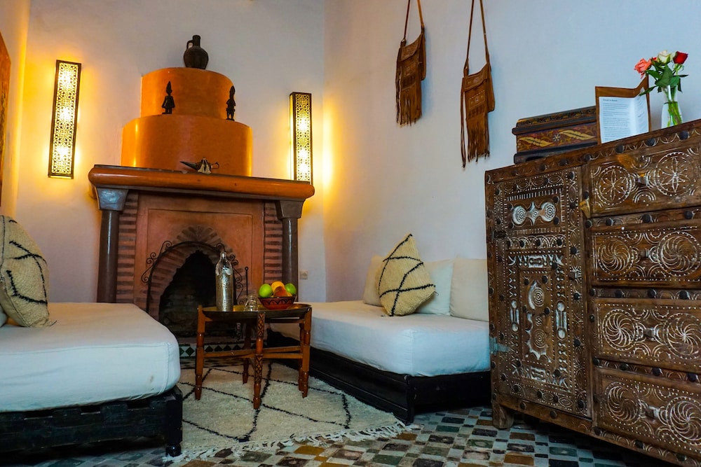 Riad Nora 20/61