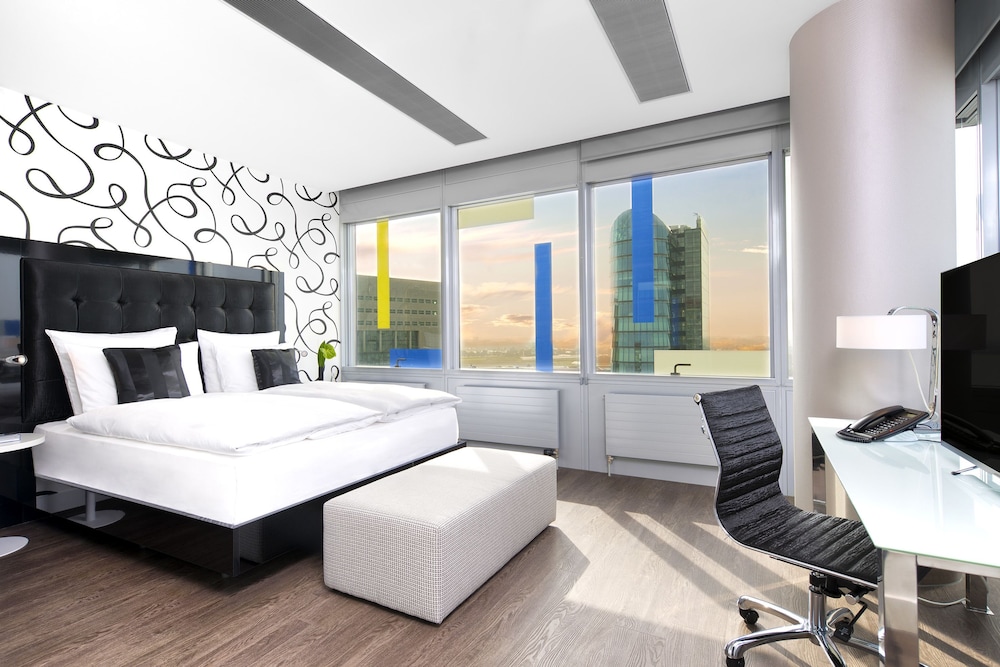 Innside By Melia Dusseldorf Hafen 15/75