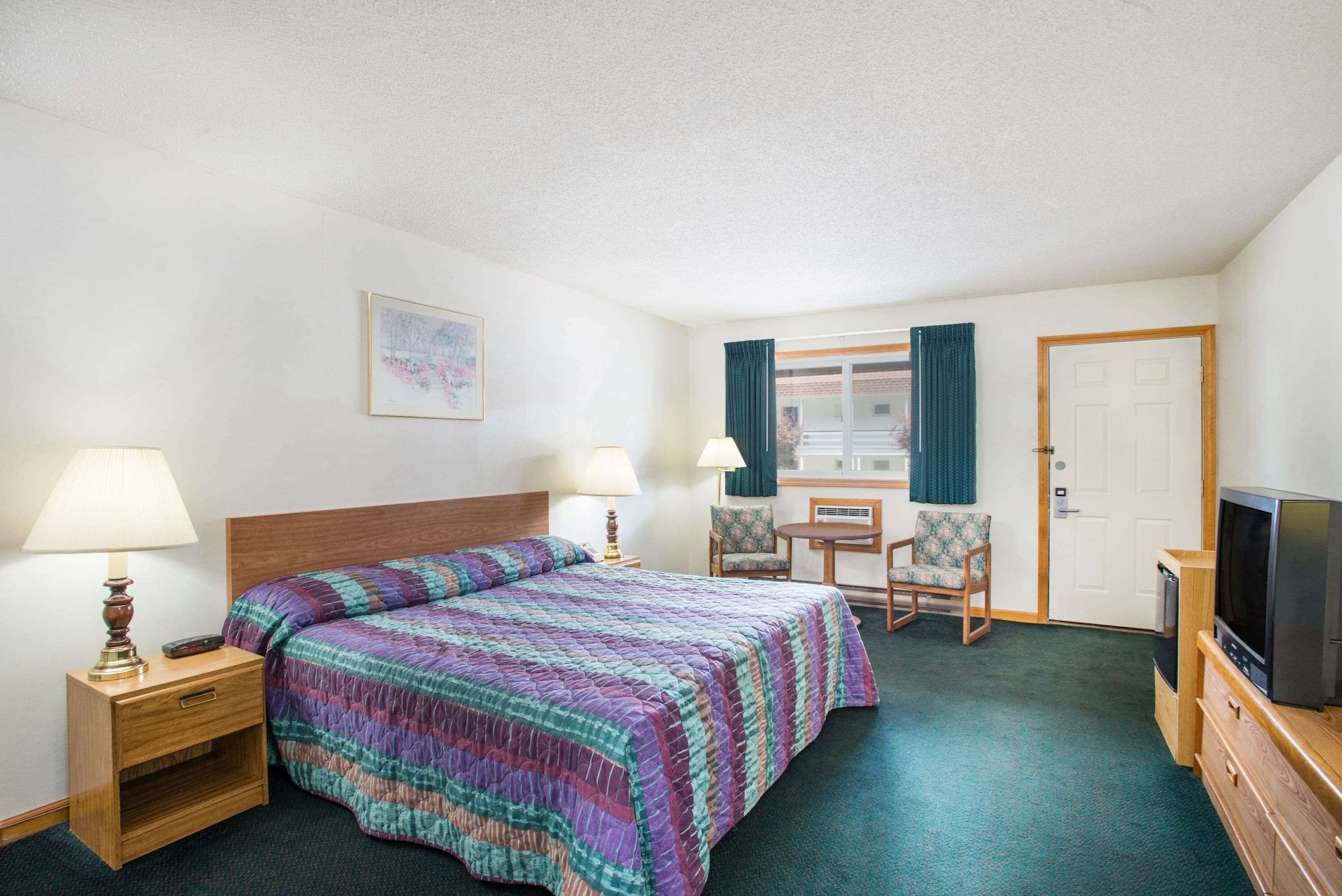 STANDARD, KING BED