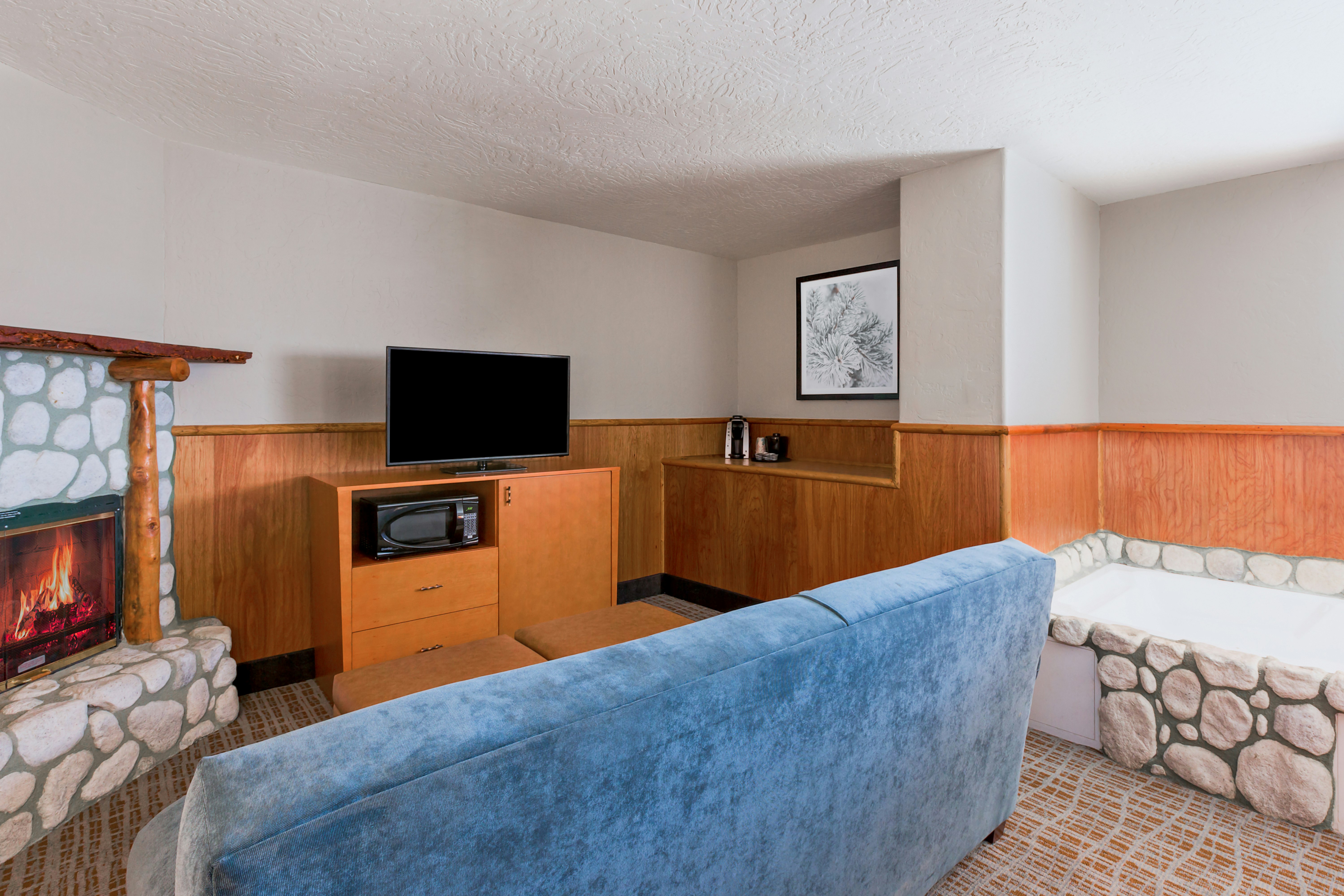 Holiday Inn Resort the Lodge At Big Bear Lake An Ihg Hotel 6/50