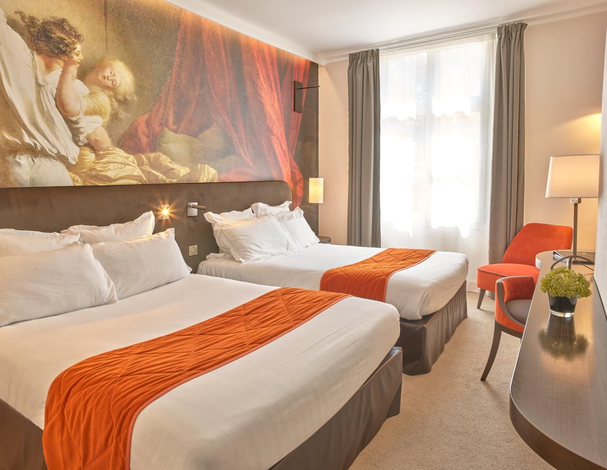 CLASSIC, QUADRUPLE, 2 DOUBLE BEDS