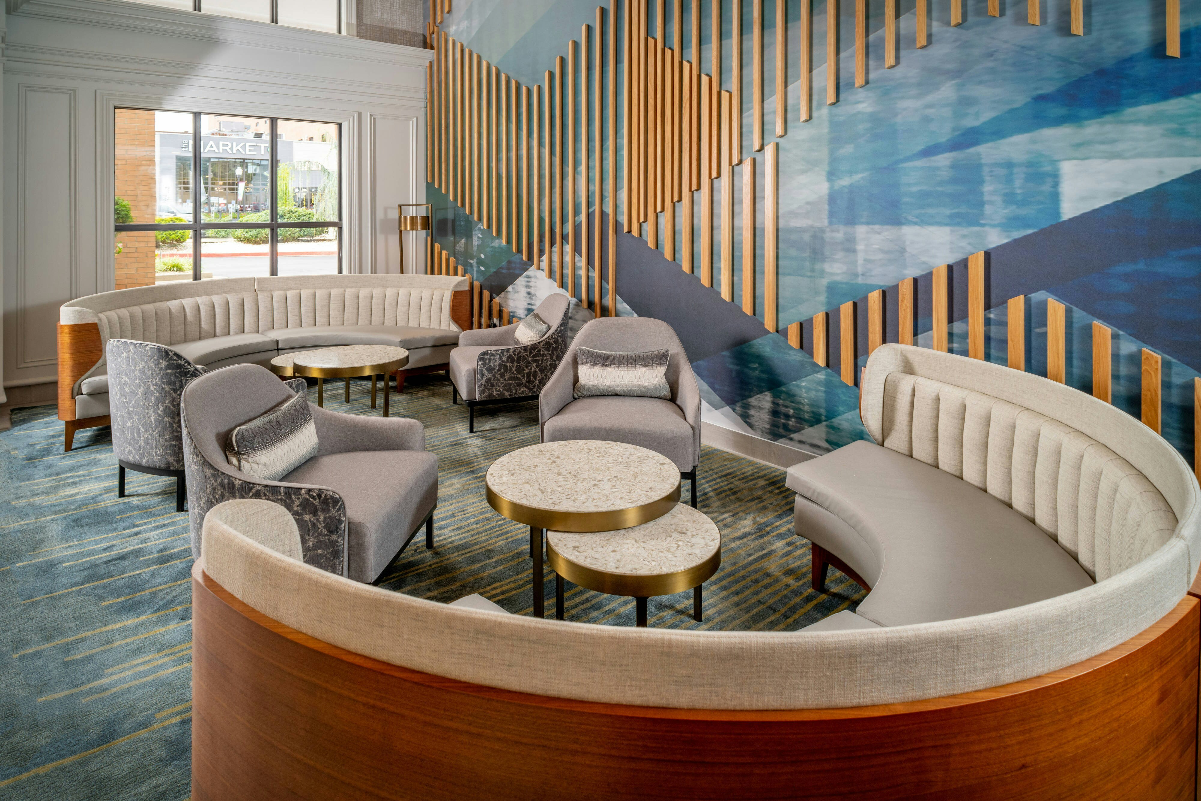 Delta Hotels Huntington Downtown 21/37