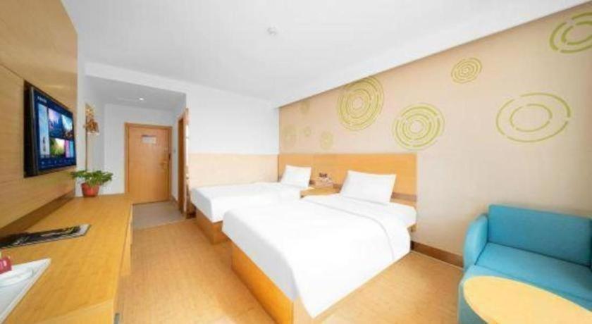 Greentree Inn Binzhou Wudi Ginza Square Express Hotel 13/47