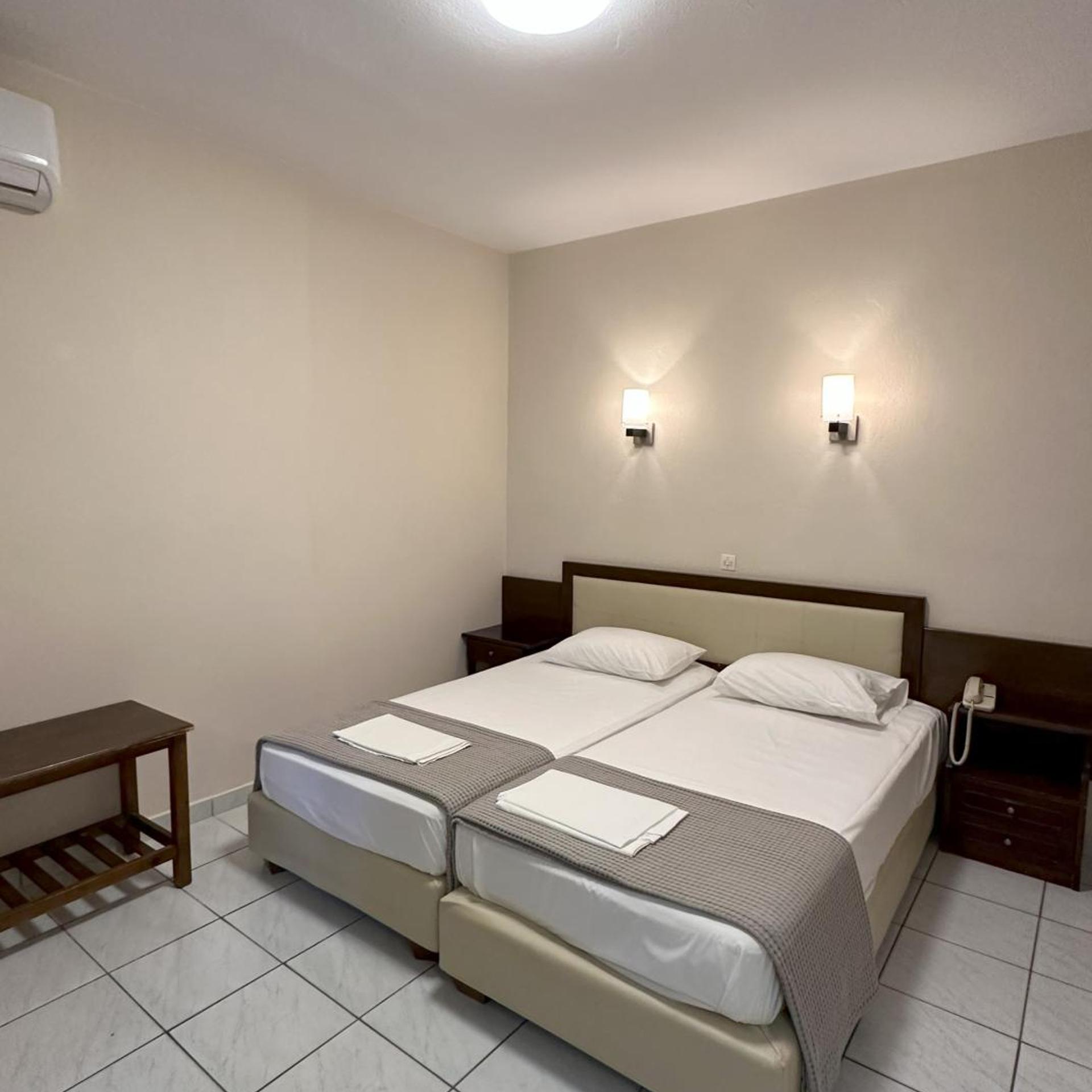 Hotel Afroditi 25/46