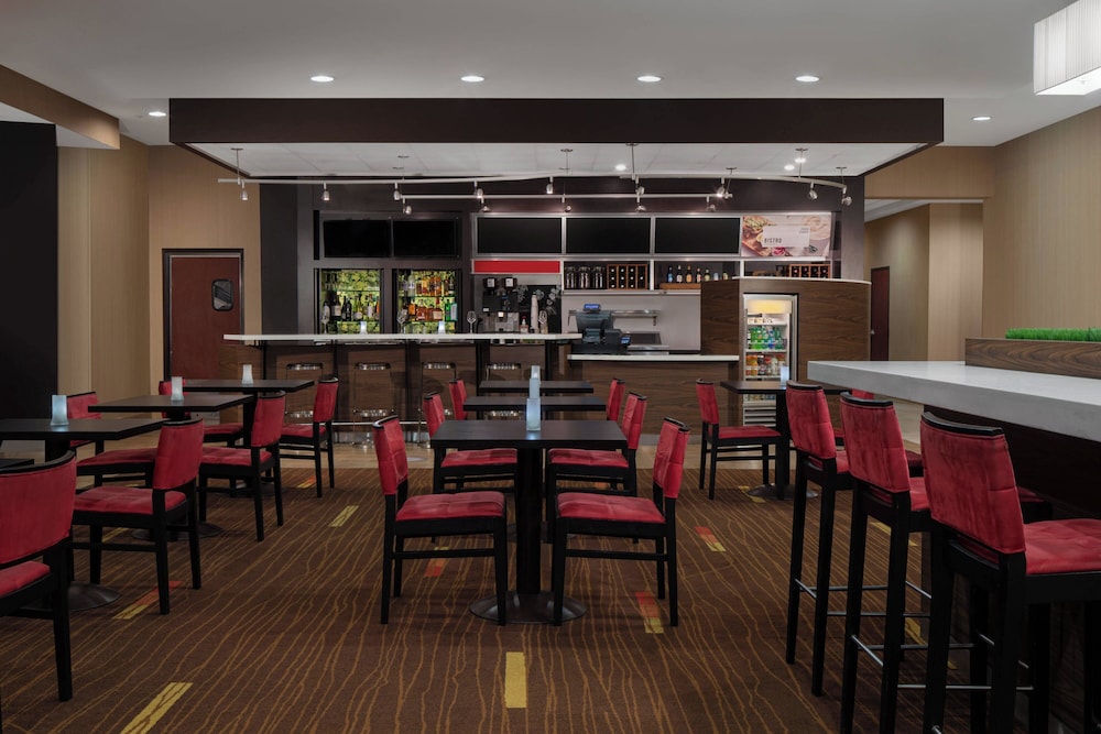 Courtyard Houston Kingwood 44/61