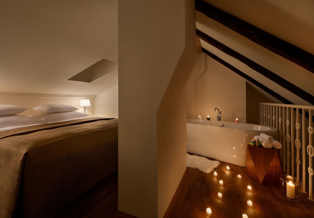 Residence Vocelova 10/44