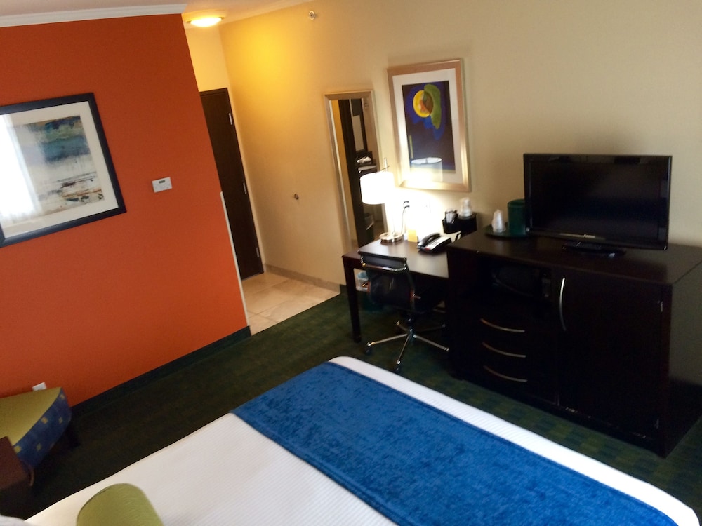 Cityview Inn And Suites 14/28