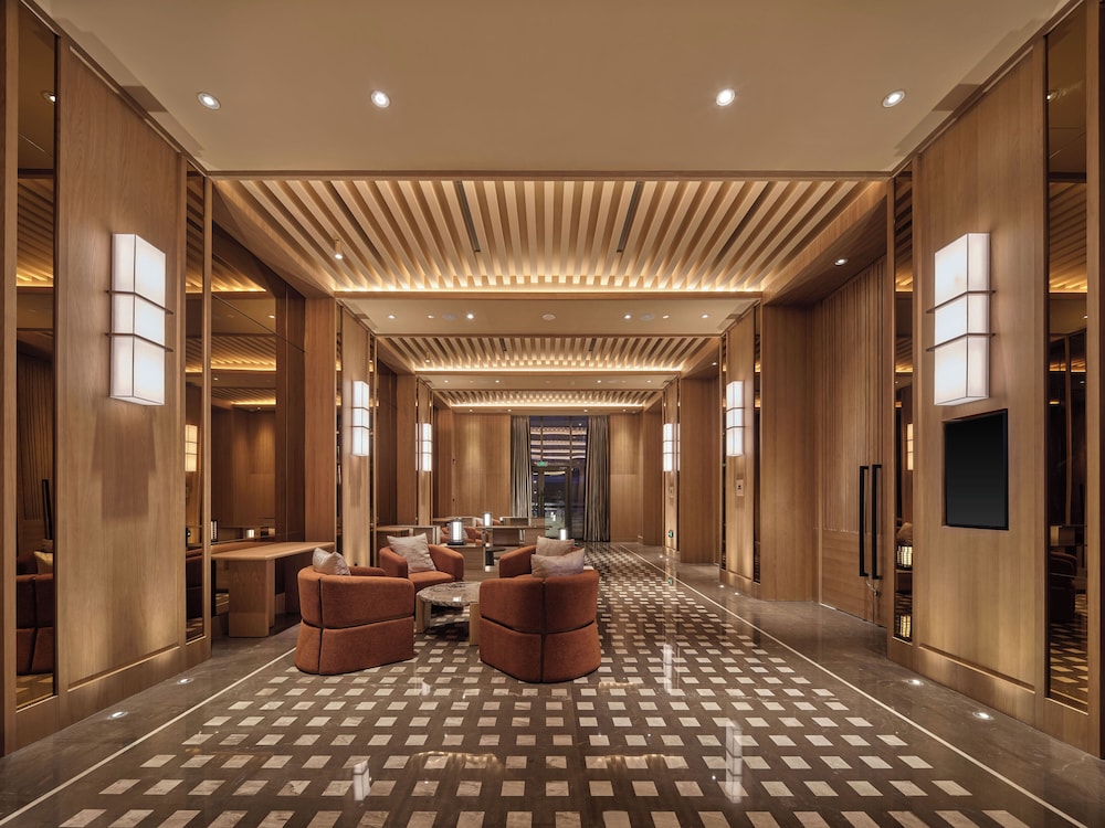 Hilton Altay Hemu 24/43