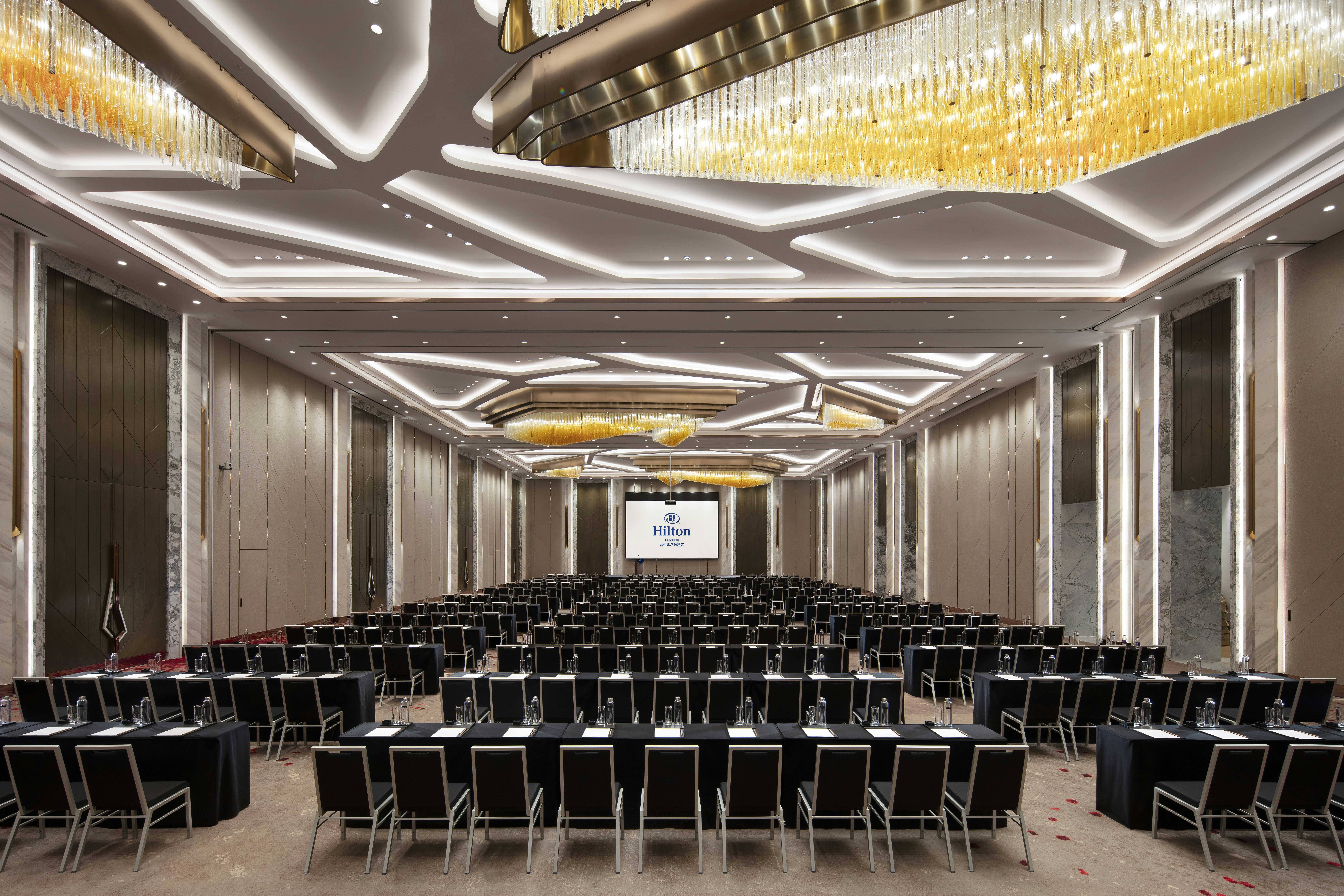 Hilton Taizhou 15/19