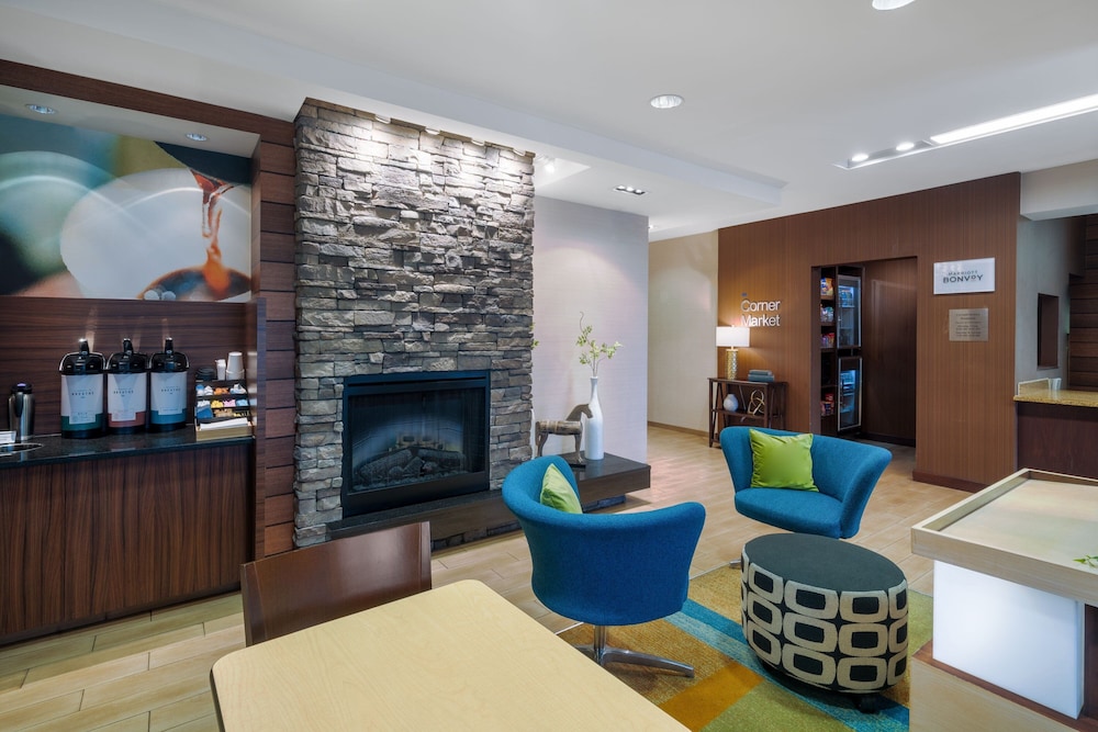 Fairfield Inn Suites Nashville Smyrna 32/50