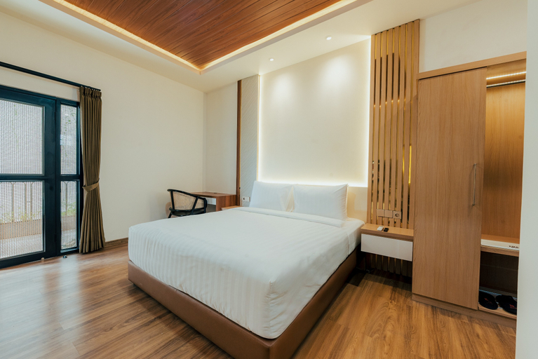 Alur Hotel 5/11